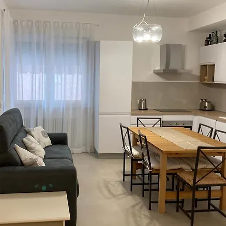 Annachiara Apartment
